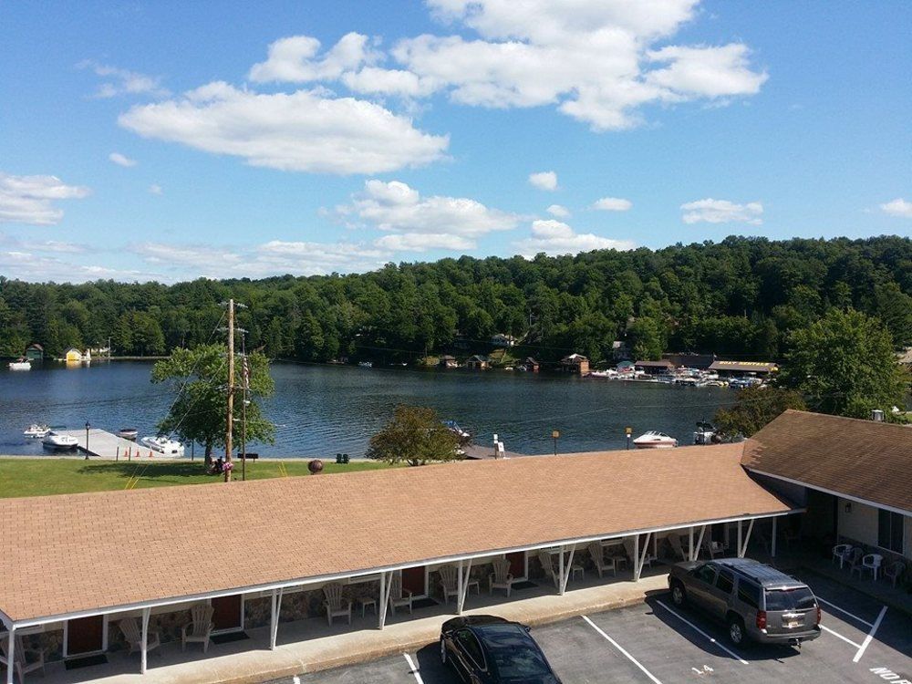 Clark'S Beach Motel Old Forge Eksteriør bilde