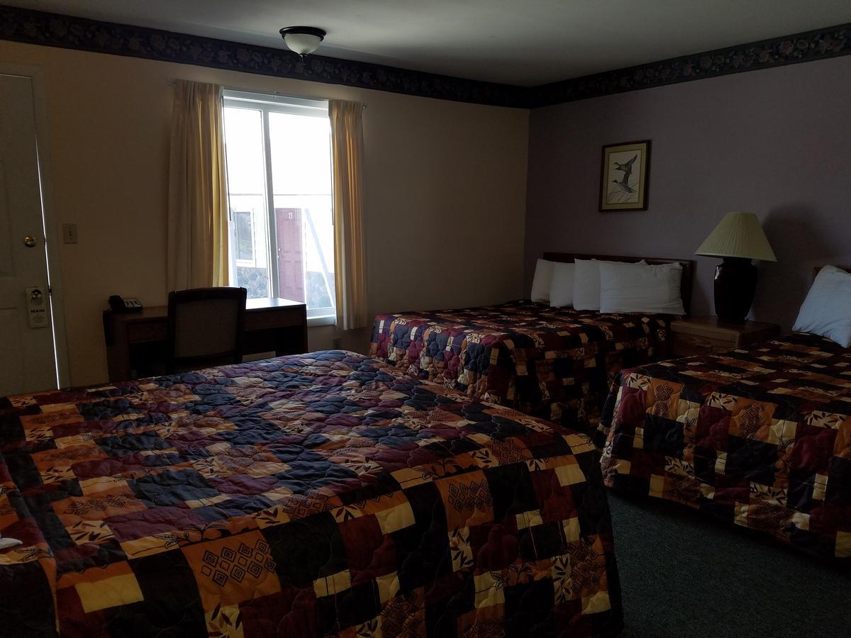 Clark'S Beach Motel Old Forge Eksteriør bilde