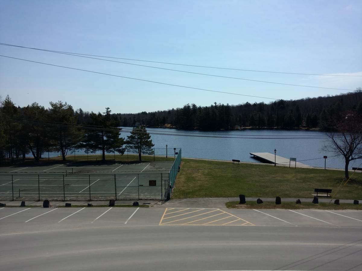 Clark'S Beach Motel Old Forge Eksteriør bilde