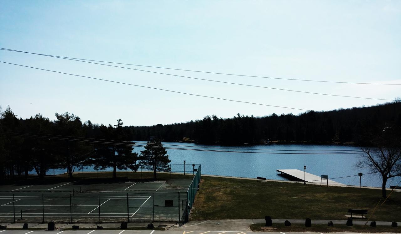 Clark'S Beach Motel Old Forge Eksteriør bilde