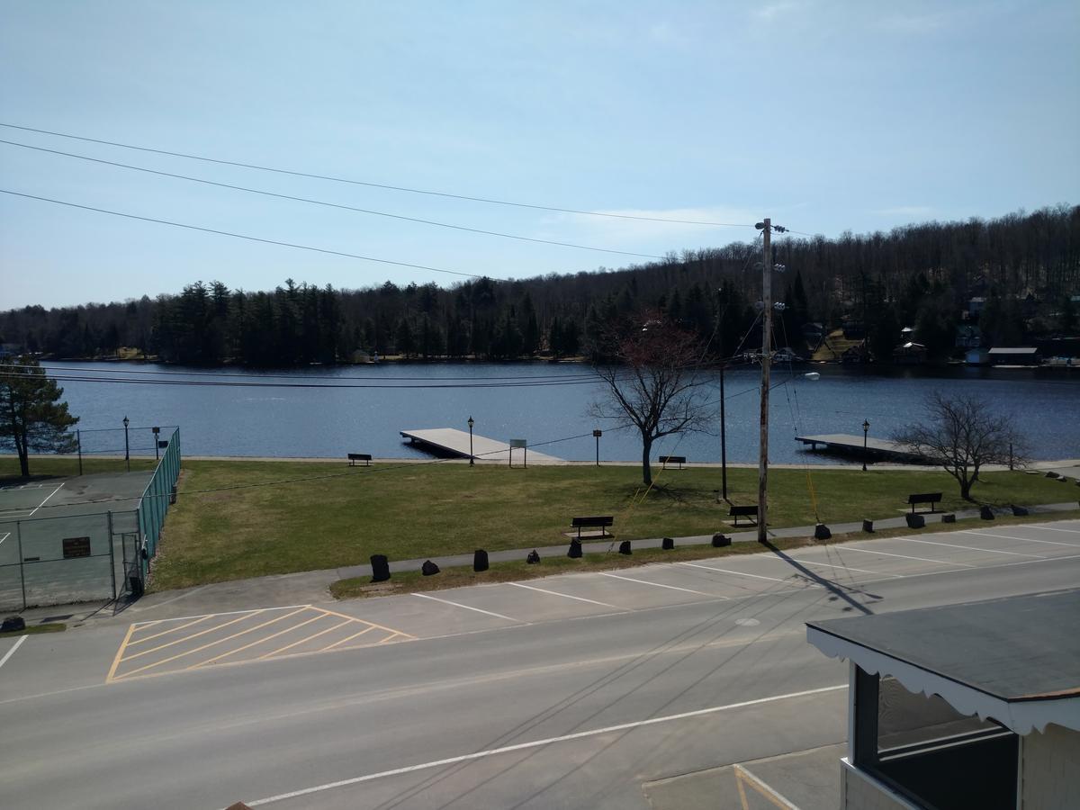 Clark'S Beach Motel Old Forge Eksteriør bilde