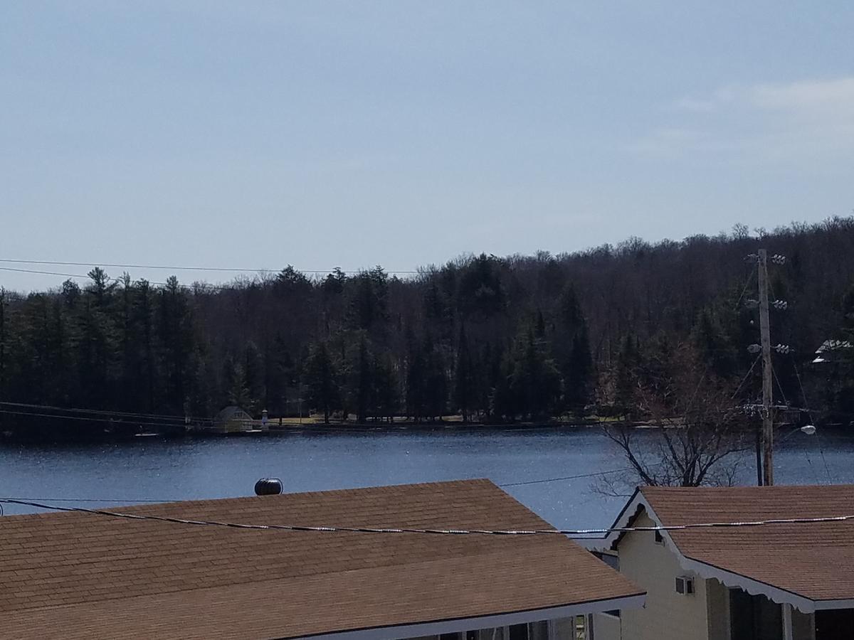 Clark'S Beach Motel Old Forge Eksteriør bilde